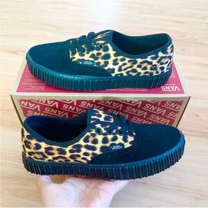Vans Authentic Creeper Leopard Black
Women 8.5 US